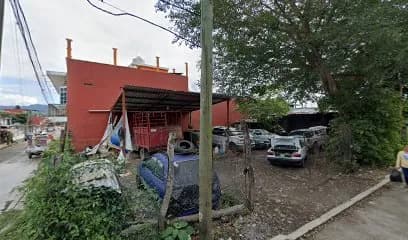 Foto de Taller Mecánico Palito