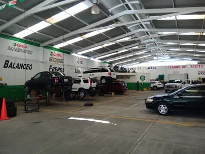 Foto de CarsClub Centro de Servicio Autorizado