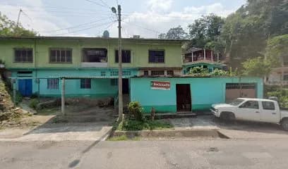 Foto de TALLER MECÁNICO CHALO