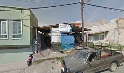 Foto de SERVICIO MECÁNICO AUTOMOTRIZ "DELGADO"