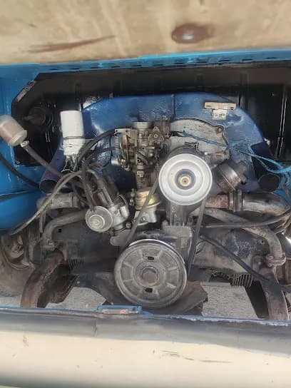 Foto de Taller Mecánico Caste