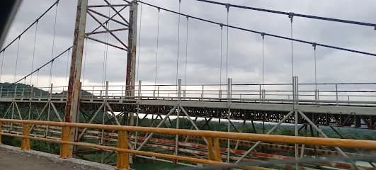 Foto de Taller Mecánico Automotríz TIPER