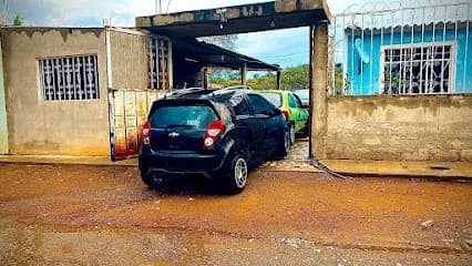 Foto de Taller Mecánico Automitriz Colin