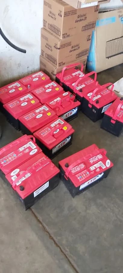 Foto de Taller Mecanico y Refaccionaria VALIANT