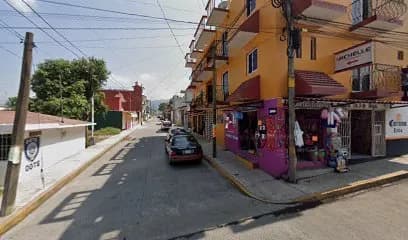 Foto de TALLER MECÁNICO MORALES MOTORS