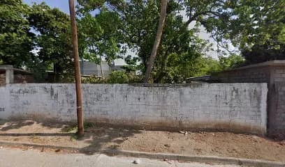 Foto de Taller Mecánico "Yamill"