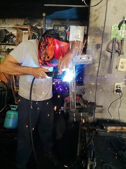 Foto de TALLER MALDONADO. RECTIFICADORA DE MOTORES; MECANICA EN GENERAL; REFACCIONES; SOLDADURA Y MAS.