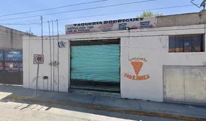 Foto de Taller Mecánico Y Servicio Automotriz