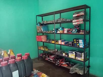 Foto de Refacciones y Taller de Motos
