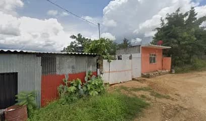 Foto de Taller Mecanico Automotriz "GUZMAN"