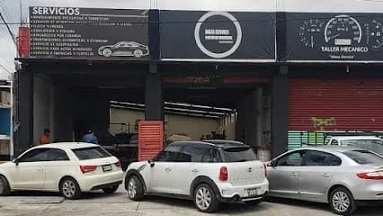 Foto de Taller Mecanico "Waza Service"