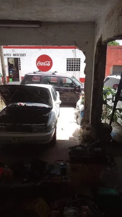 Foto de El Negro Taller Mecanico Automotriz escaneos y servicios fuel ynllection
