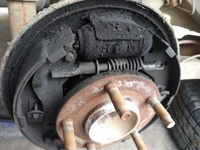 Foto de "Vulcanizadora y Mecánico en General"San Juditas