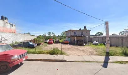 Foto de TALLER MECÁNICO "Moii"