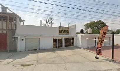 Foto de Taller mecanico "Chucho"