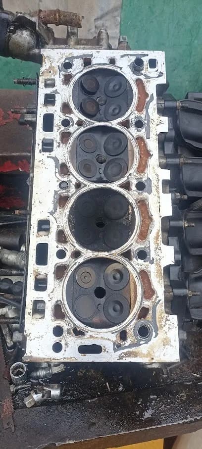 Foto de Taller mecánico HERNANDEZ