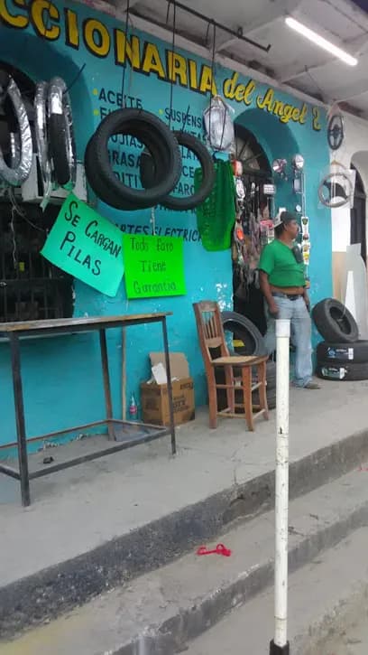 Foto de Refaccionaria y taller eléctrico Del Angel 2