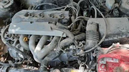 Foto de Taller Mecánico "El Rules"