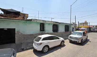 Foto de TALLER MECÁNICO AUTOMOTRIZ FELIPE GRAVE