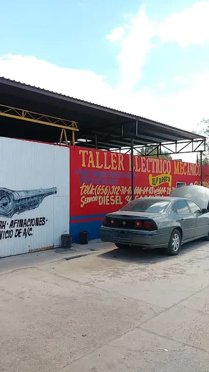 Foto de Taller mecanico automotriz el negro