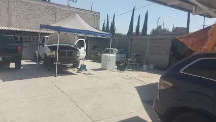 Foto de Taller Automotriz Especializado