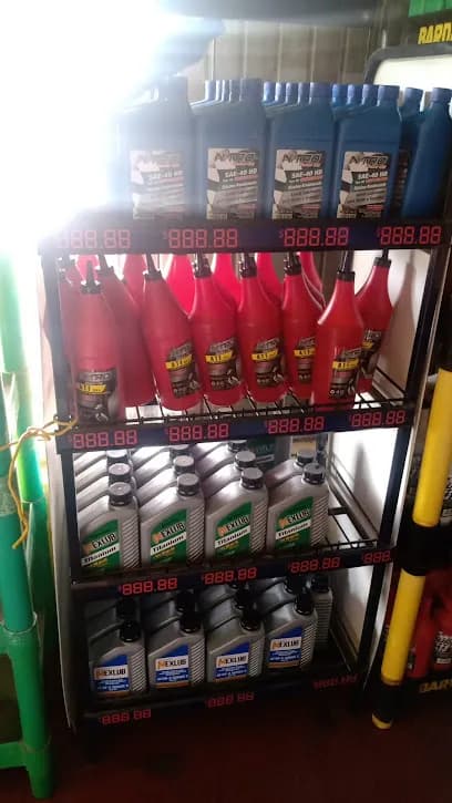 Foto de Jr's Auto Center Castaños