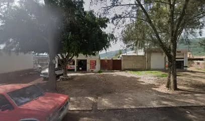 Foto de Taller mecánico alvarado