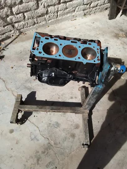 Foto de Taller mecánico en las Nieves durango.