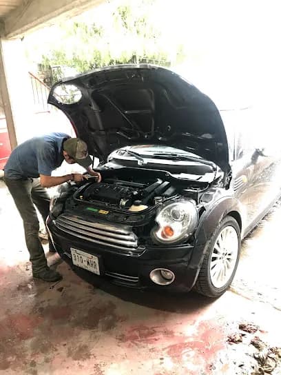 Foto de Mecánico Automotriz Ortiz